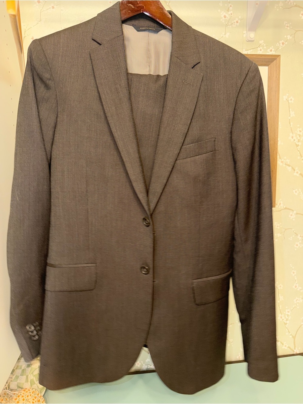 BR Men's Classic Brown Blazer & Pants Set